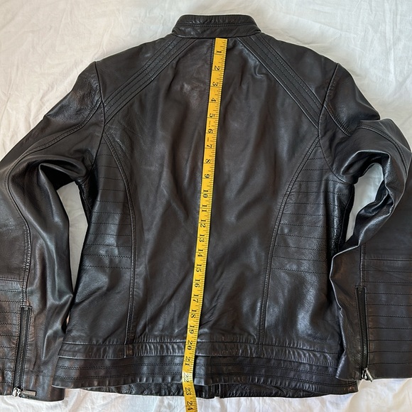 Bernardo Black leather jacket - Picture 3 of 6
